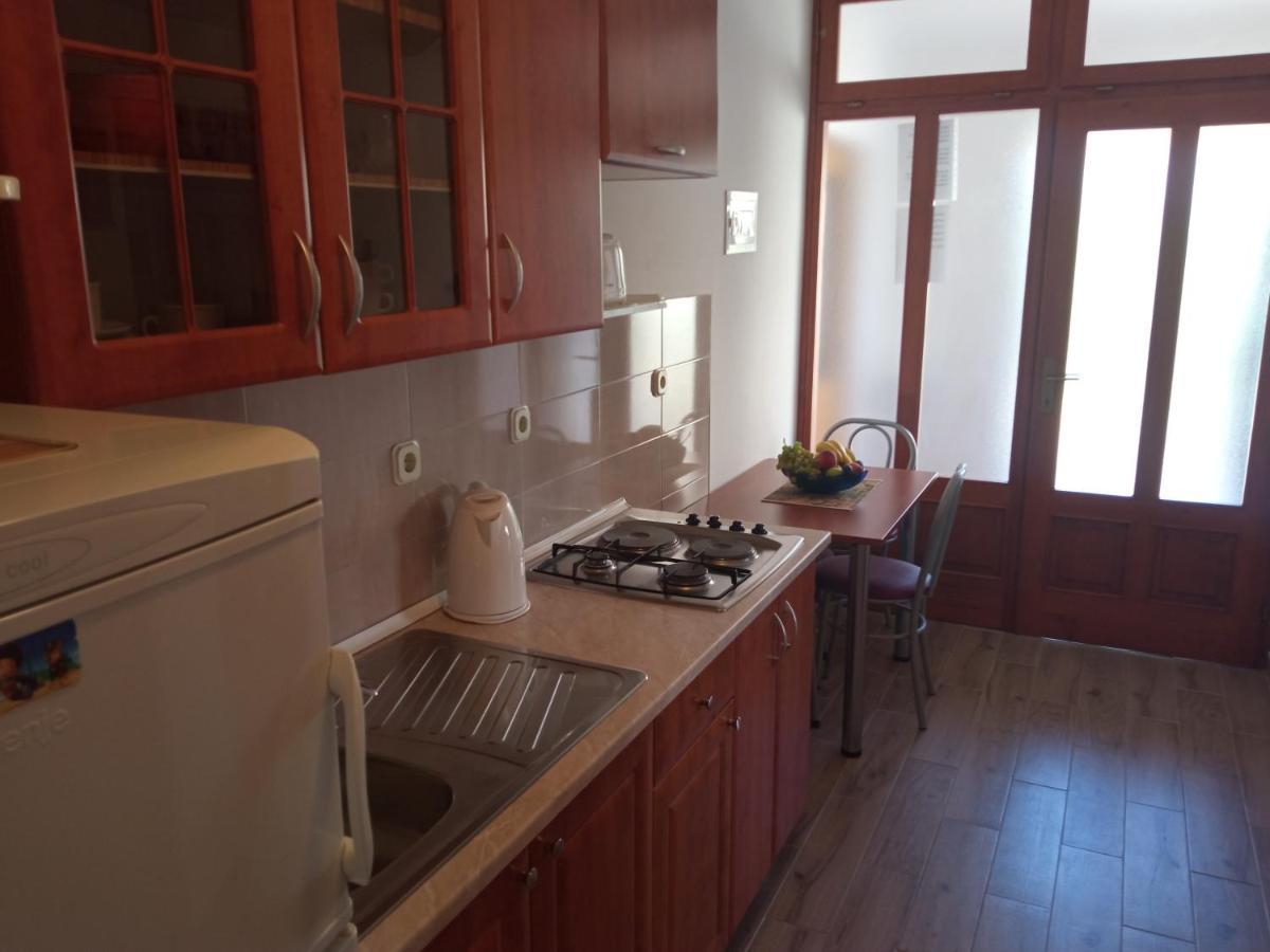 Nives Apartmani Pakoštane Exterior foto